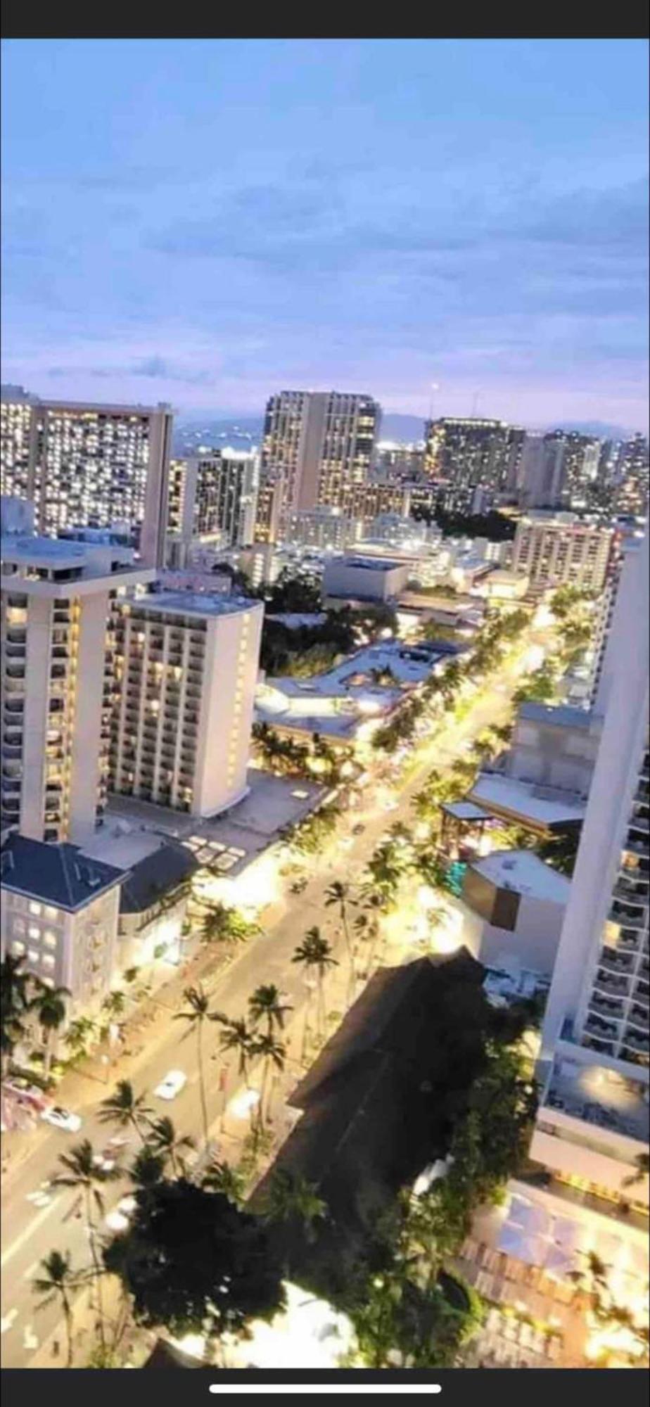 Waikiki Condo 2 Bedrooms 2 Bathrooms With 1 Free Parking Space Honolulu Eksteriør billede