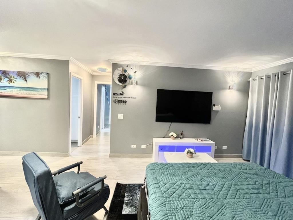 Waikiki Condo 2 Bedrooms 2 Bathrooms With 1 Free Parking Space Honolulu Eksteriør billede