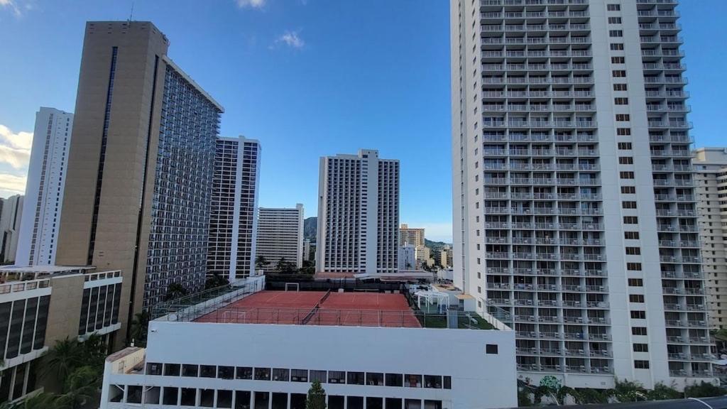 Waikiki Condo 2 Bedrooms 2 Bathrooms With 1 Free Parking Space Honolulu Eksteriør billede
