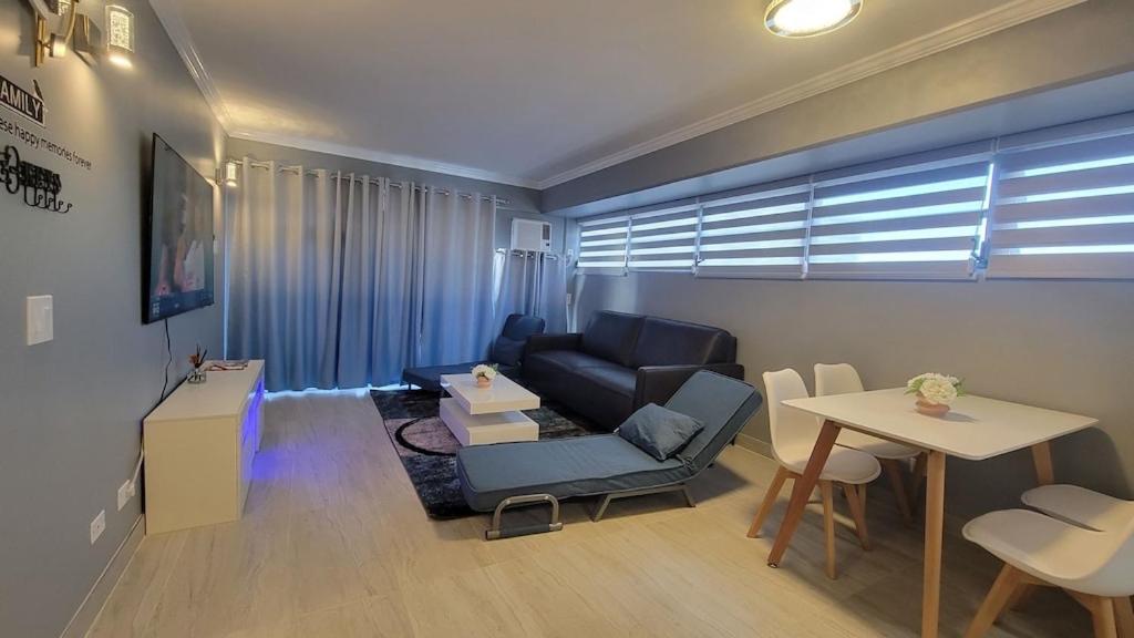 Waikiki Condo 2 Bedrooms 2 Bathrooms With 1 Free Parking Space Honolulu Eksteriør billede